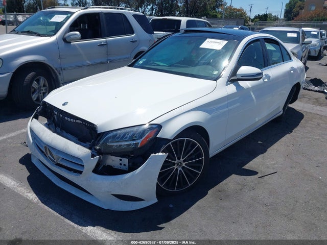 W1KWF8DBXMR629078 Mercedes-Benz m264