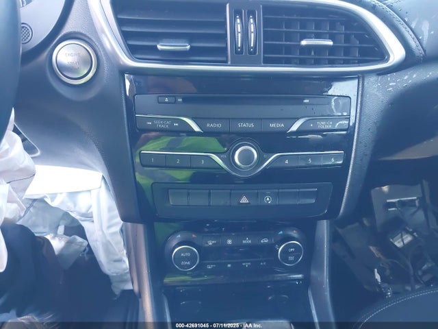 Infiniti m27020 2018 SJKCH5CP4JA058701 Image 17