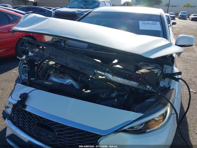Infiniti m27020 2018 SJKCH5CP4JA058701 Image 18
