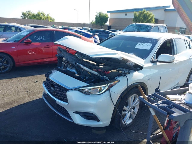 Infiniti m27020 2018 SJKCH5CP4JA058701 Image 6