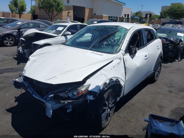 Mazda pe 2017 JM1DKDC72H0165927 Image 2