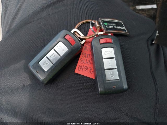 2020 MITSUBISHI OUTLANDER JA4AD3A31LZ043176 Photo 10