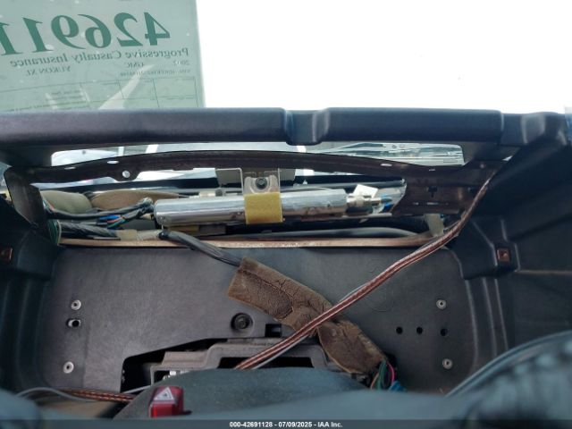 2002 GMC YUKON XL 1500 1GKFK16Z52J165544 Photo 6