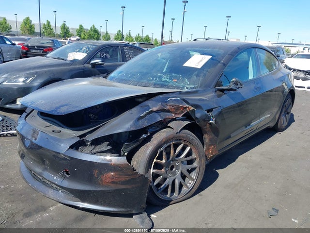 Tesla 2024 2024 5YJ3E1EA0RF870416 Image 2