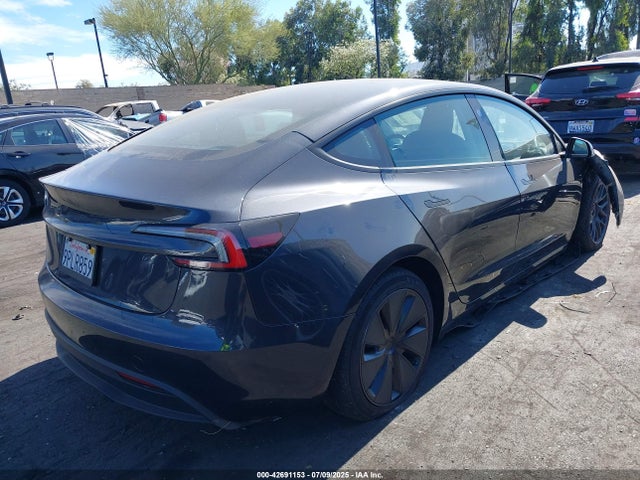 Tesla 2024 2024 5YJ3E1EA0RF870416 Image 4