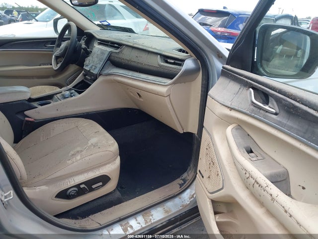 1C4RJHBG5N8554821 Jeep Grand Cherokee