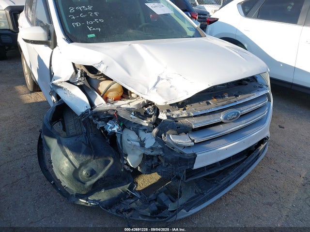 1FMCU9G94HUC88938 Ford 2017
