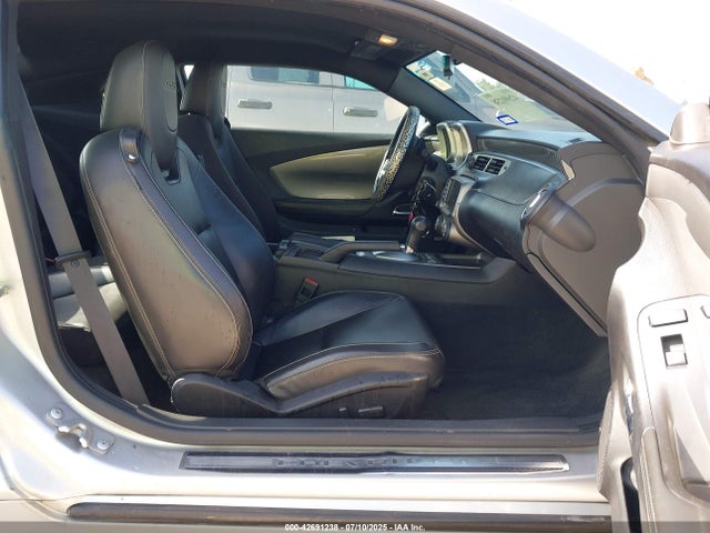 2G1FD1E3XF9187990 Chevrolet lfx