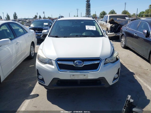 Subaru naturally aspirated 2017 JF2GPAKC2H8224103 Image 11