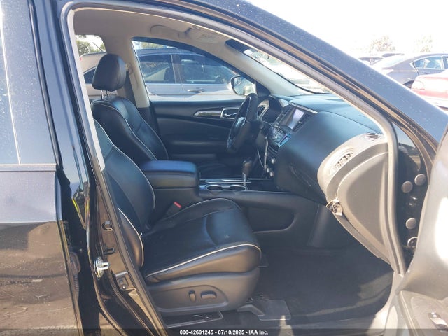 Nissan Pathfinder 2019 5N1DR2MN6KC647881 Image 5