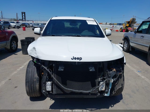1C4RJEAG2JC404009 Jeep 2018