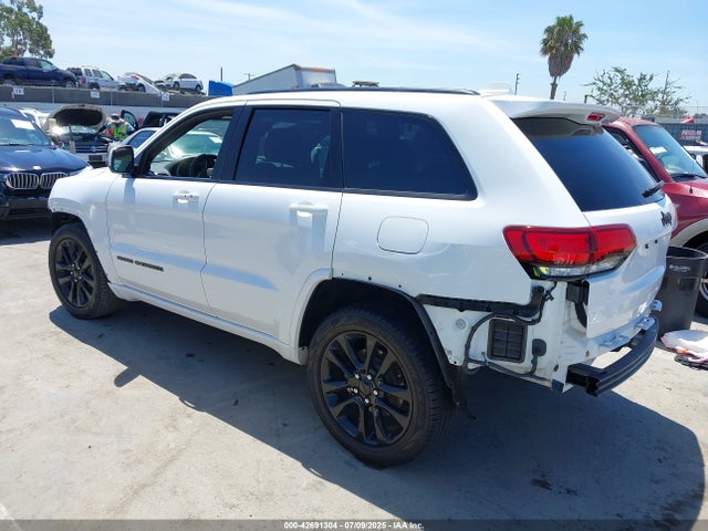 1C4RJEAG2JC404009 Jeep 2018