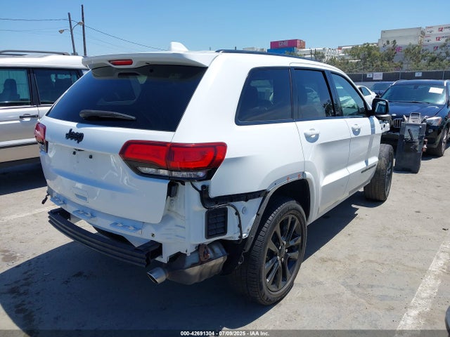 1C4RJEAG2JC404009 Jeep 2018