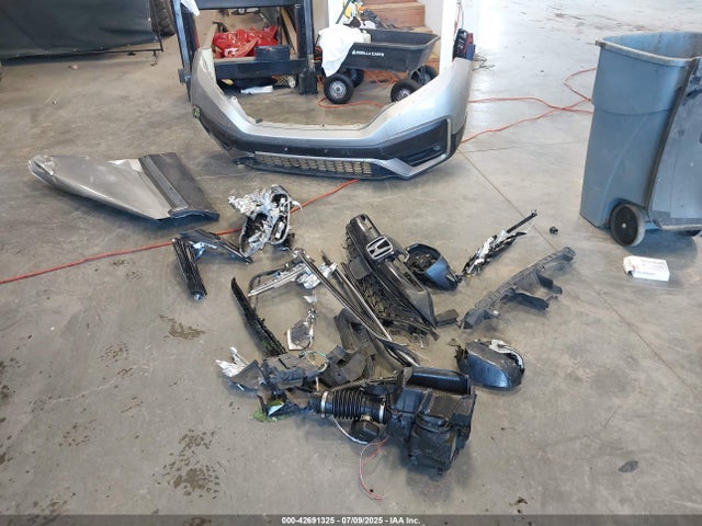 2HKRW2H90NH646735 Honda l15be