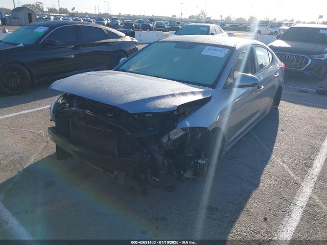 5NPD84LF7HH089663 Hyundai Elantra