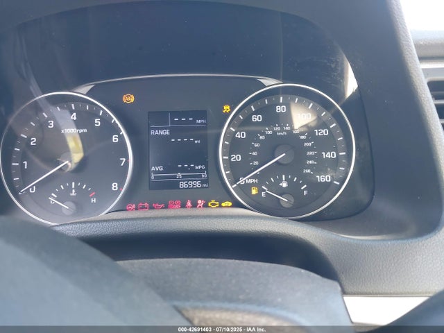5NPD84LF7HH089663 Hyundai Elantra