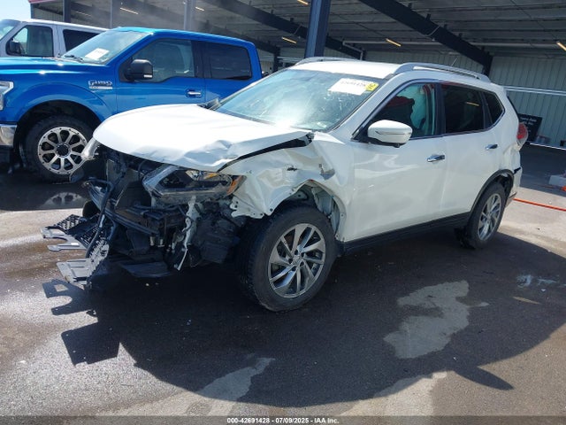 Nissan 2014 2014 5N1AT2MV4EC808916 Image 2