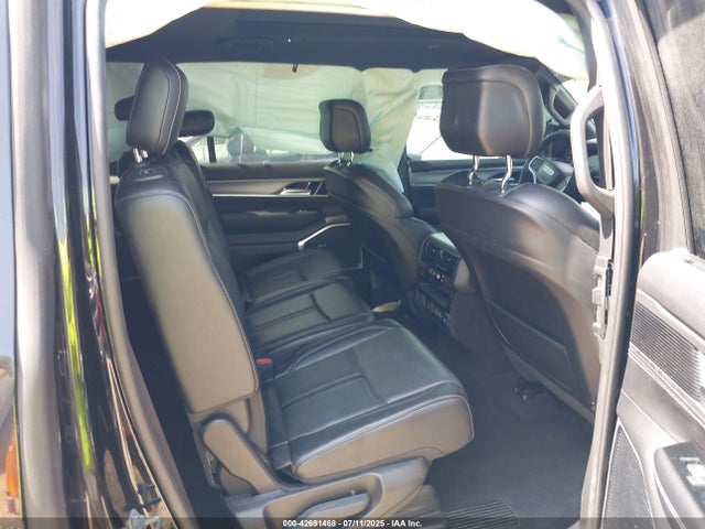 1C4SJUBPXPS510300 Jeep Wagoneer
