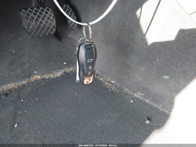 2021 PORSCHE MACAN WP1AA2A56MLB13767 Photo 10