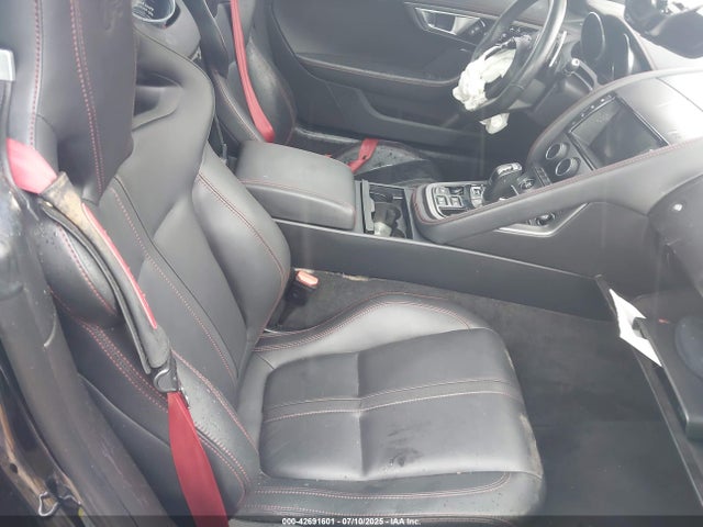2017 JAGUAR F-TYPE SAJWJ6DL6HMK36270 Photo 7