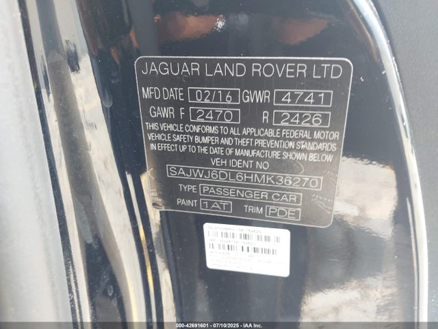 2017 JAGUAR F-TYPE SAJWJ6DL6HMK36270 Photo 8