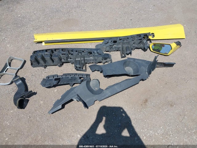 Chevrolet lfx 2014 2G1FC1E37E9293699 Image 11