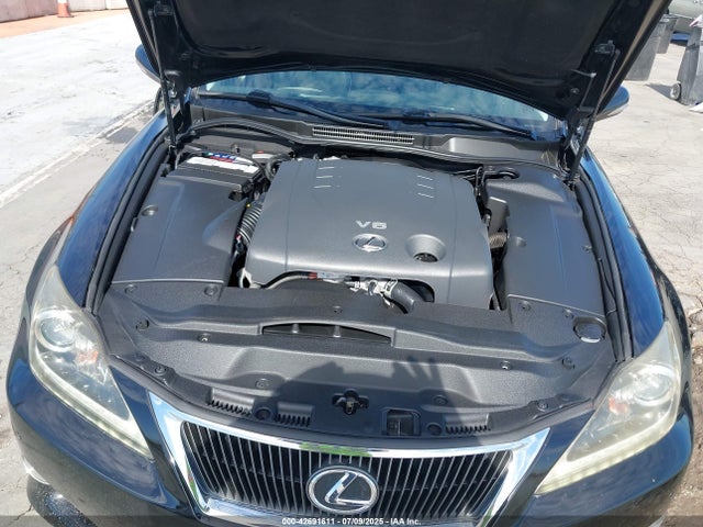 2012 Lexus Is 250c მანქანა იყიდება აუქციონზე, vin: JTHFF2C27C2523752, აუქციონის ნომერი: 42691611