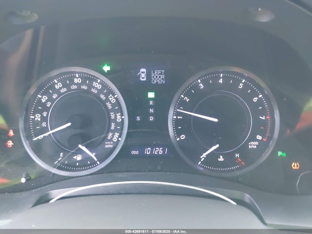 2012 Lexus Is 250c მანქანა იყიდება აუქციონზე, vin: JTHFF2C27C2523752, აუქციონის ნომერი: 42691611