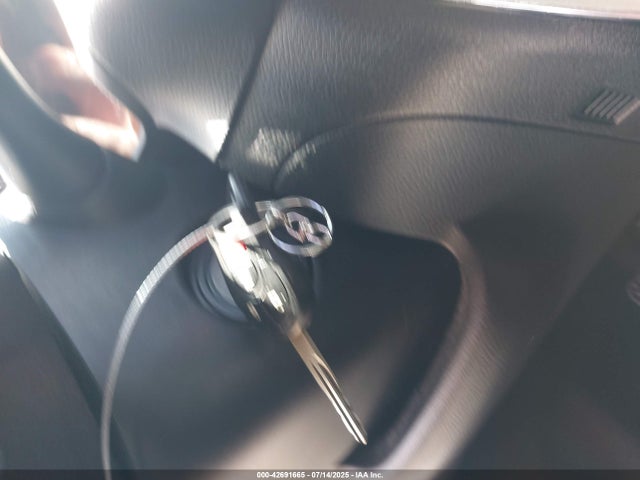 Nissan 2014 2014 3N1AB7AP7EL610946 Image 11