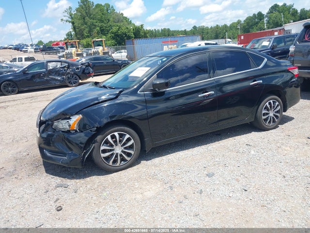 Nissan 2014 2014 3N1AB7AP7EL610946 Image 2