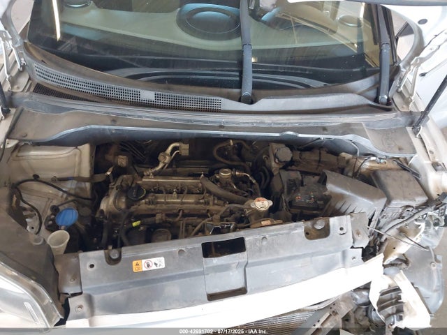 KIA g 2018 KNDJN2A22J7583407 Image 10