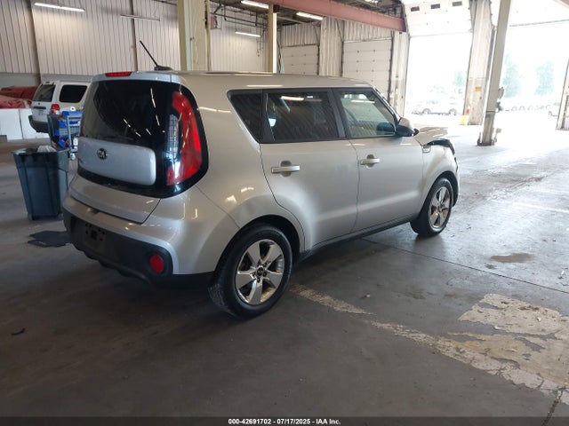 KIA g 2018 KNDJN2A22J7583407 Image 4
