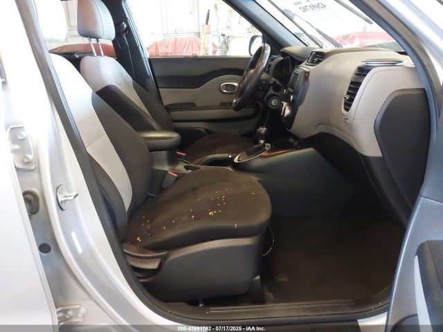 KIA g 2018 KNDJN2A22J7583407 Image 5