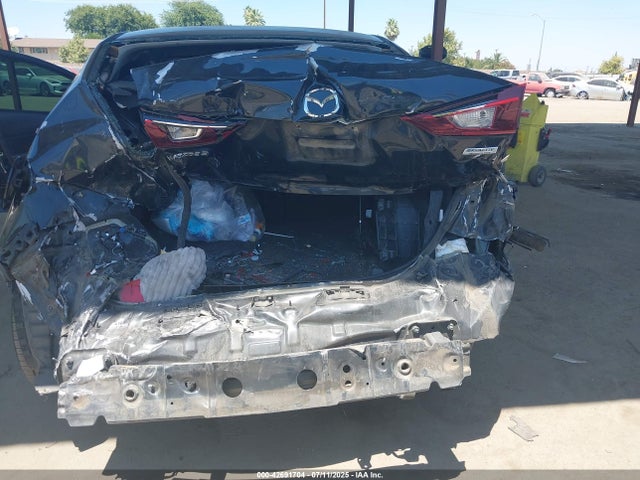 Mazda pe 2015 3MZBM1U76FM196362 Image 6