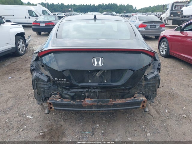Honda l15b7 2017 2HGFC3B30HH350876 Image 17