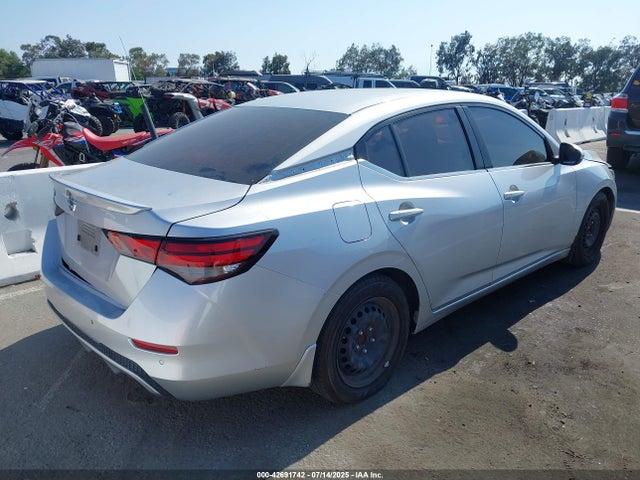 3N1AB8BV8LY270869 Nissan Sentra