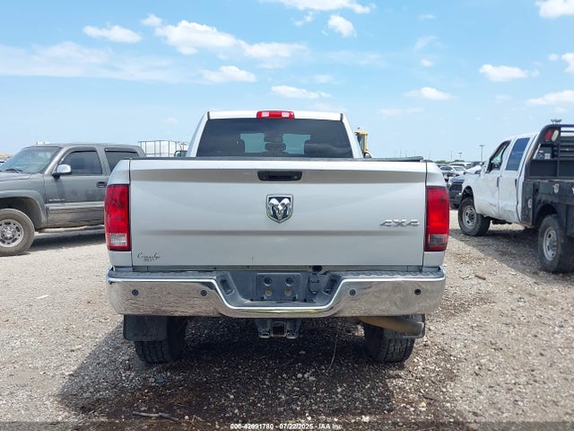 3C6UR5HJ6FG614015 RAM 2500