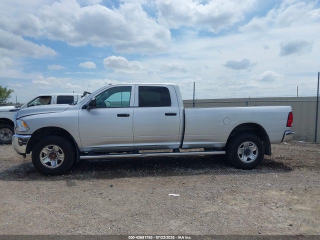 3C6UR5HJ6FG614015 RAM 2500