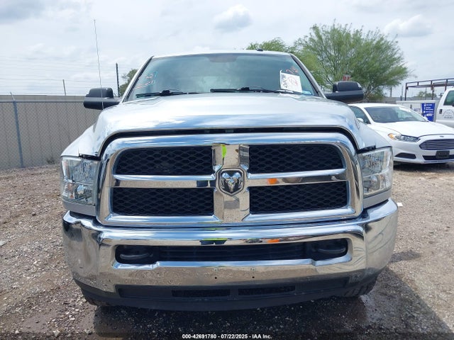 3C6UR5HJ6FG614015 RAM 2500