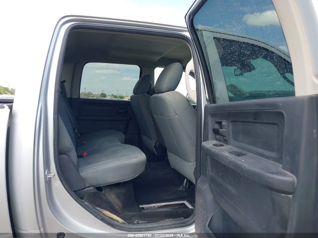 3C6UR5HJ6FG614015 RAM 2500