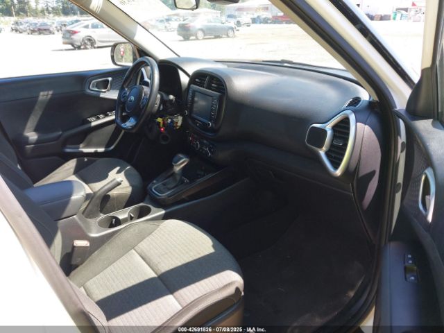 2020 KIA SOUL KNDJ63AU9L7723914 Photo 4