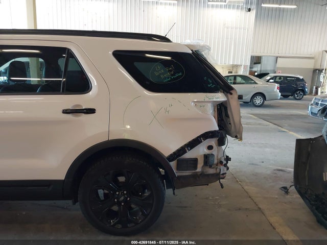 1FM5K8GT2KGA73679 Ford EXPLORER SPORT