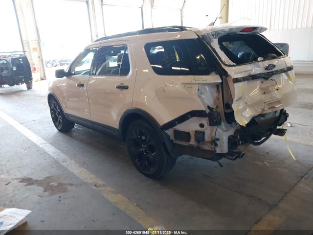 1FM5K8GT2KGA73679 Ford EXPLORER SPORT