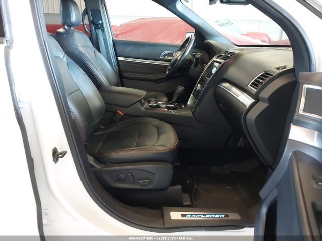 1FM5K8GT2KGA73679 Ford EXPLORER SPORT