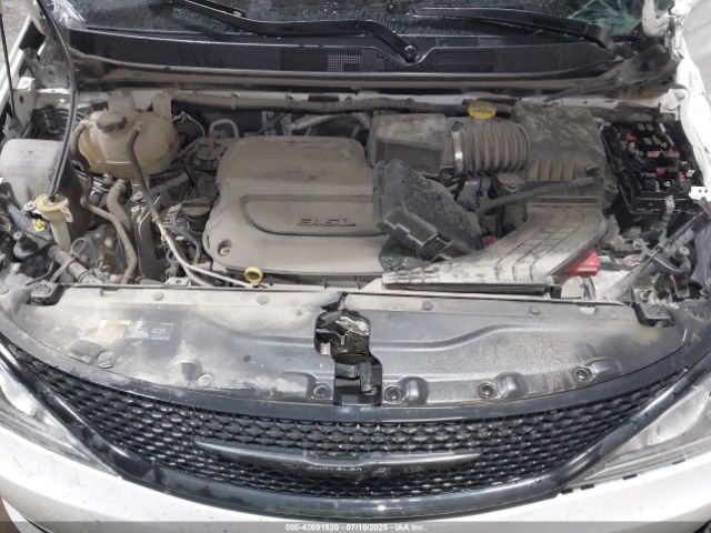 2020 CHRYSLER PACIFICA 2C4RC3BG3LR267802 Photo 9