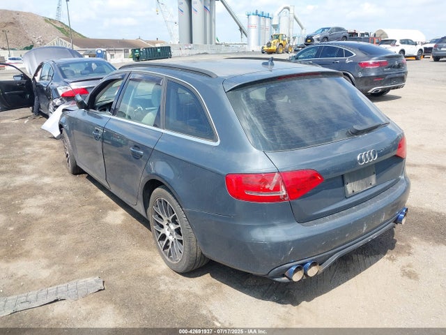 2010 AUDI A4 WAUWFAFL9AA039453 Photo 2
