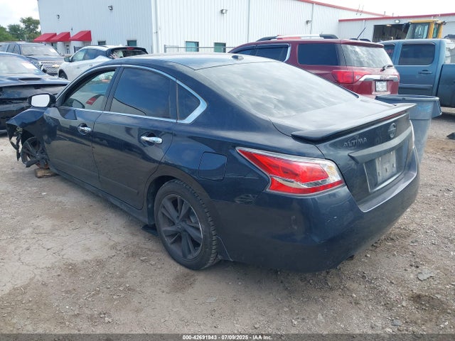 1N4AL3AP1FN381142 Nissan Altima