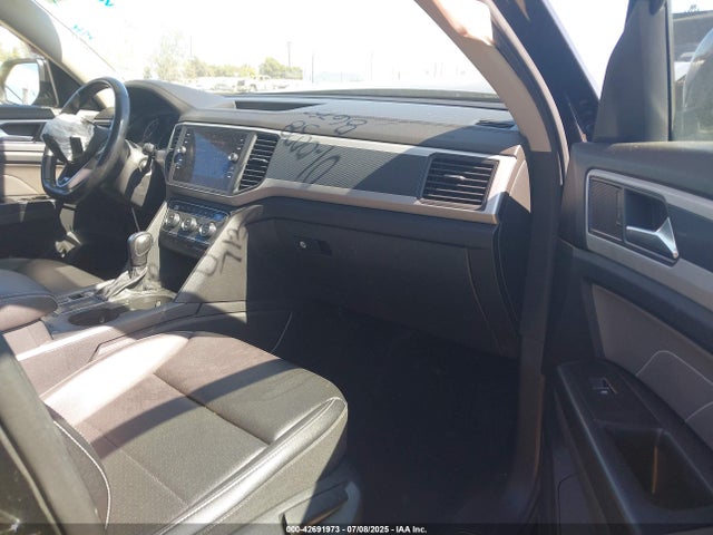 Продажа на аукционе авто 2021 Volkswagen Atlas 3.6l V6 Se W/technology R-line, vin: 1V2PR2CA5MC543948, номер лота: 42691973