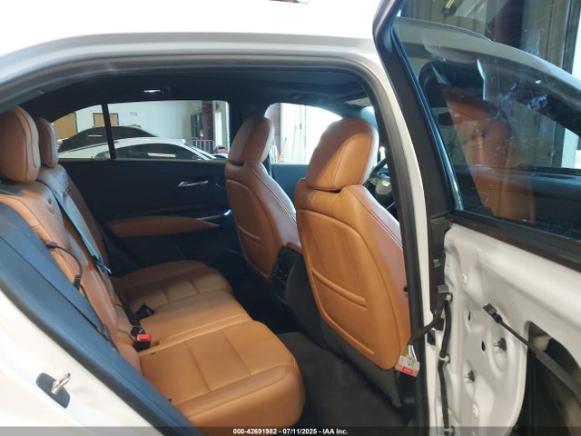 2019 CADILLAC XT4 1GYFZDR44KF183376 Photo 7