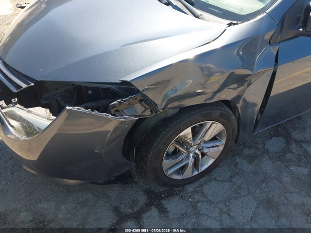 2T1BPRHE8FC268205 Toyota 2zr-fae